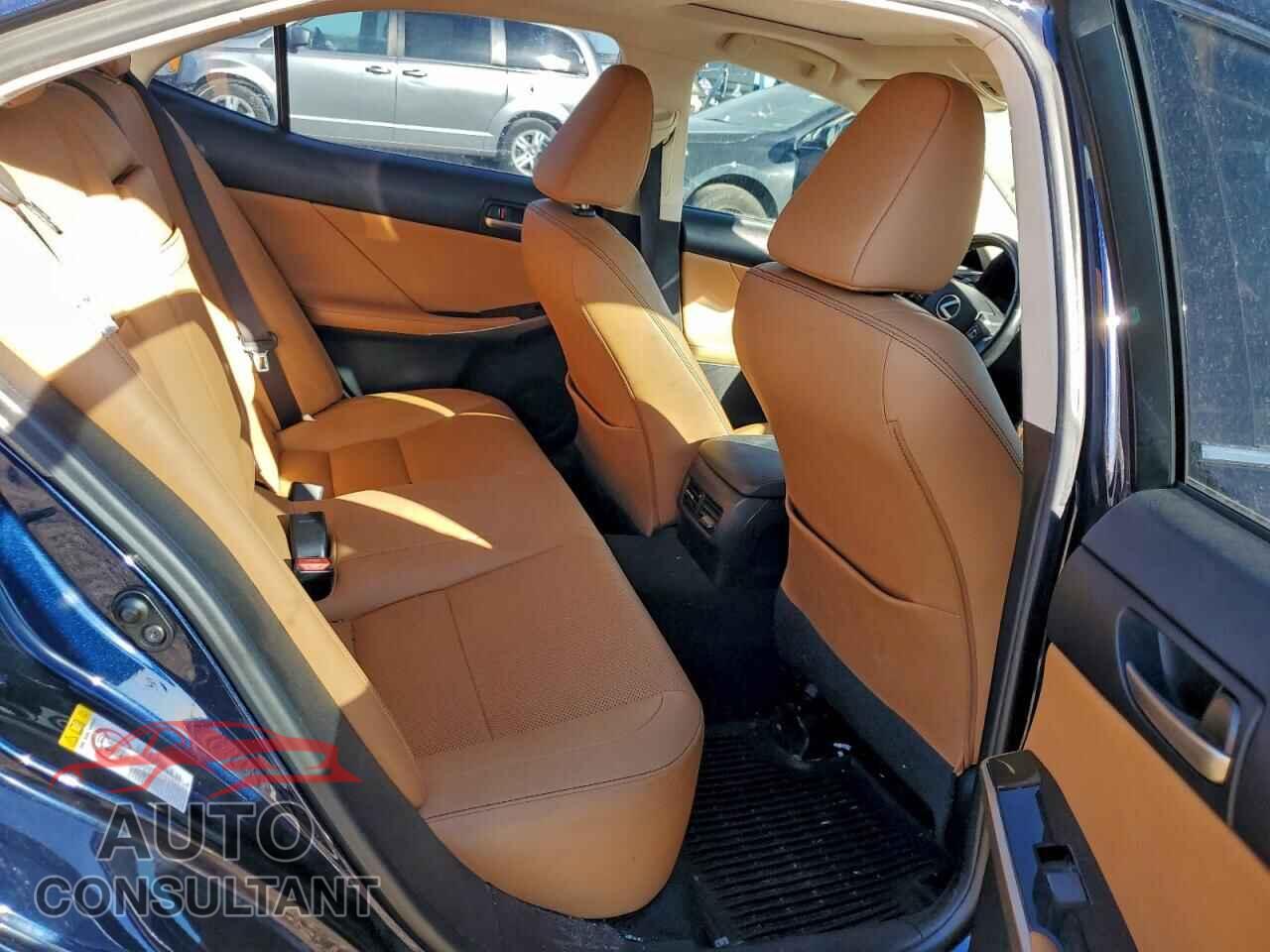 LEXUS IS 2017 - JTHBA1D24H5041297