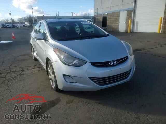 HYUNDAI ELANTRA 2012 - 5NPDH4AE3CH149215