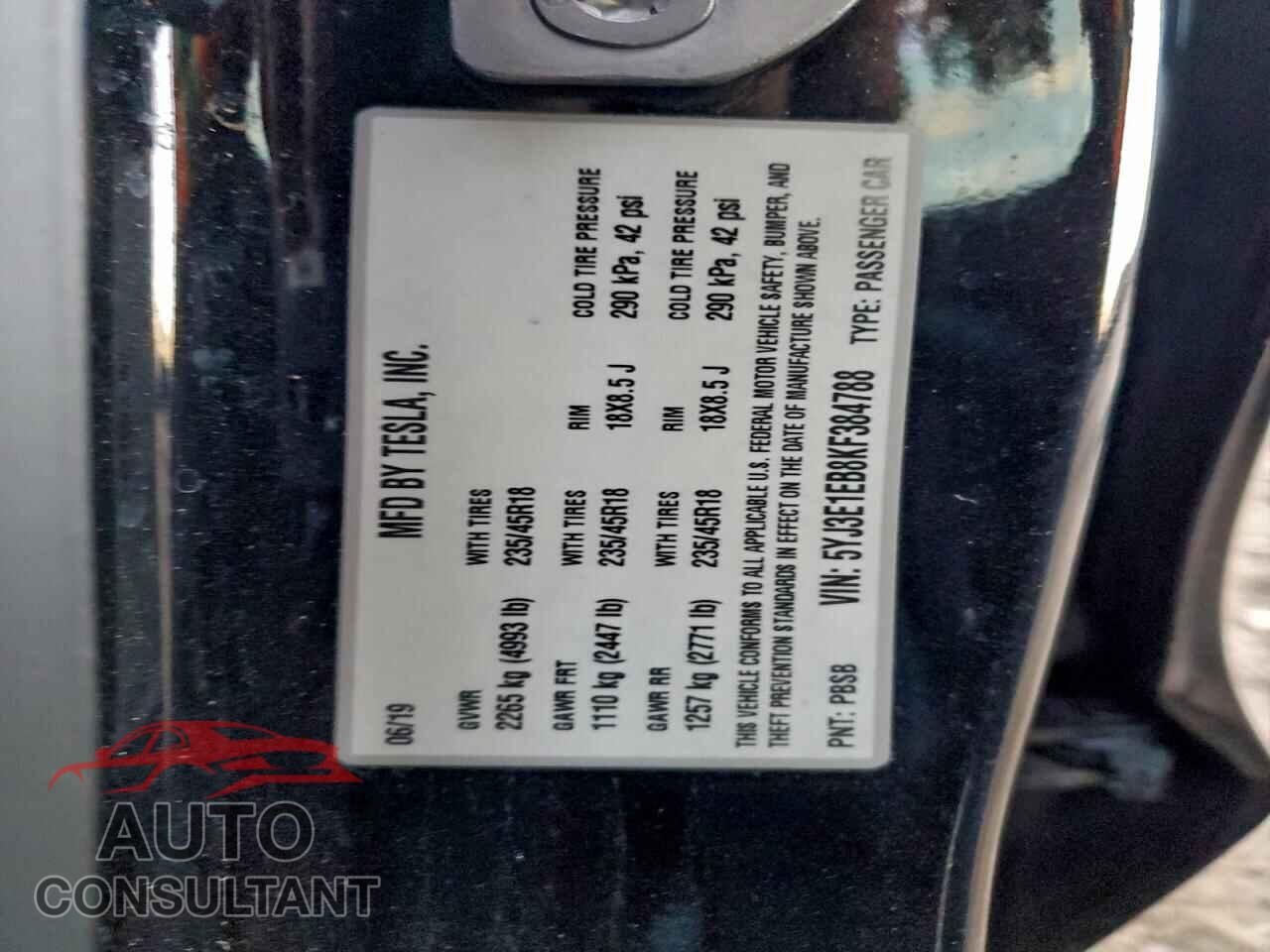 TESLA MODEL 3 2019 - 5YJ3E1EB8KF384788