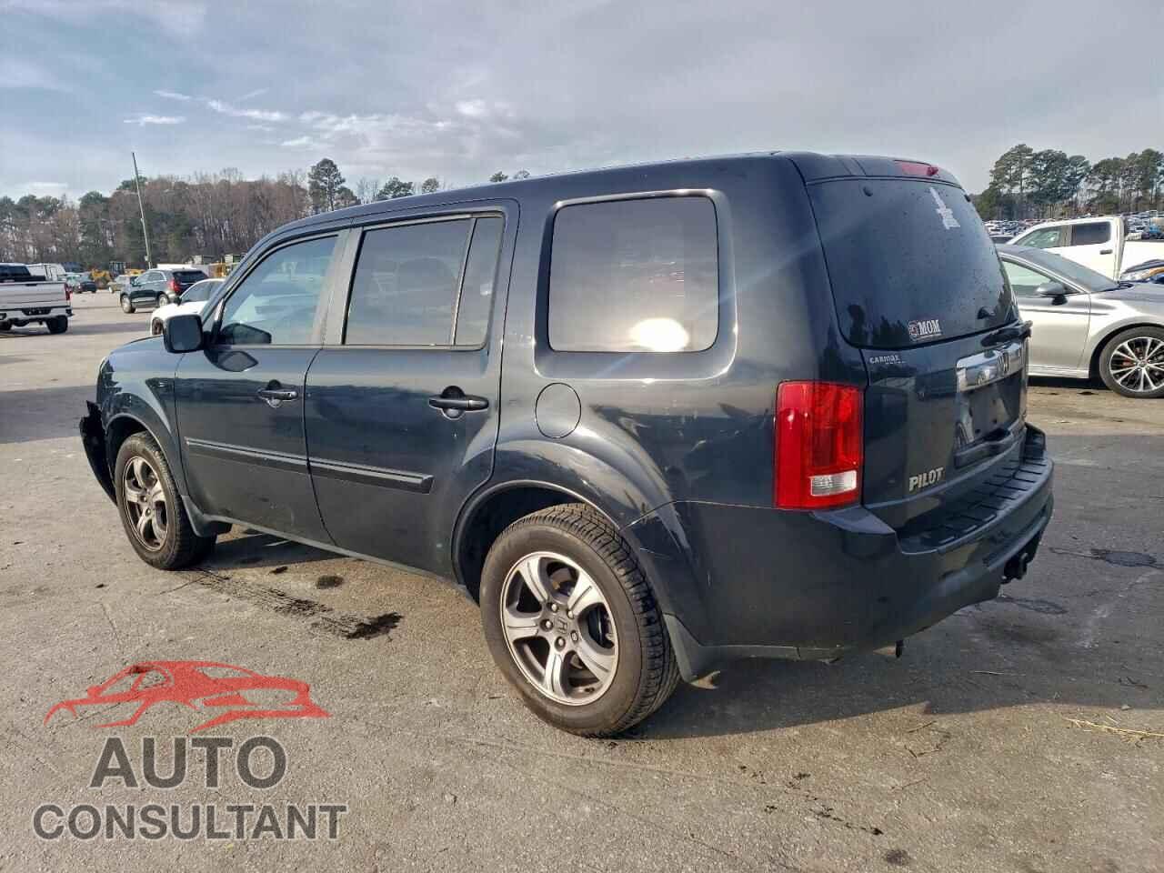 HONDA PILOT 2015 - 5FNYF3H37FB034626
