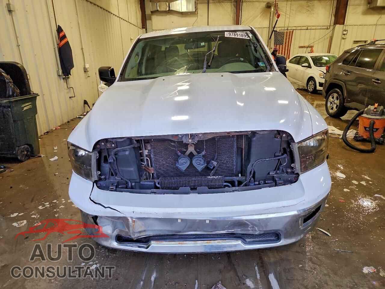 DODGE RAM 1500 2012 - 1C6RD6LT9CS113868