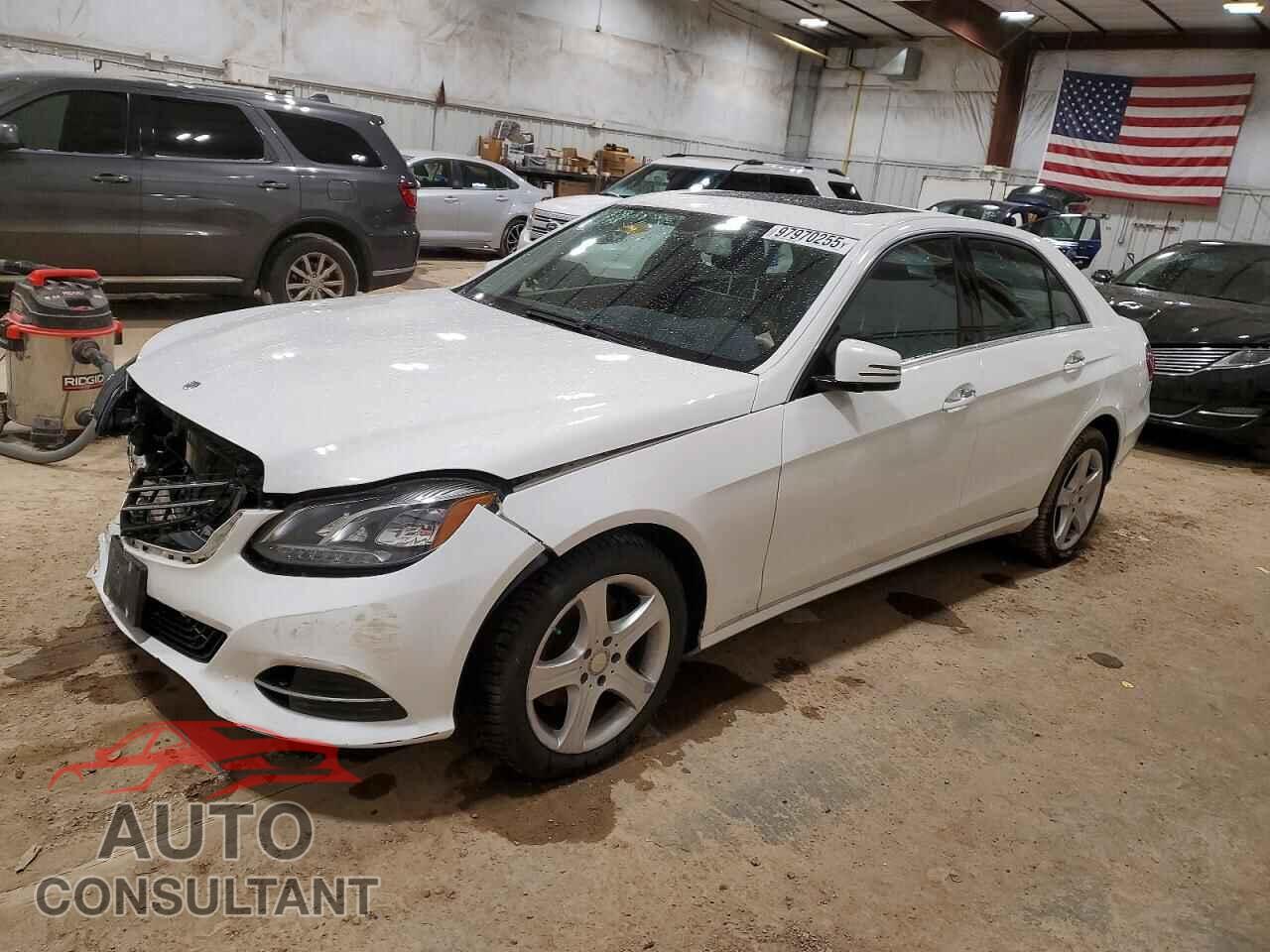 MERCEDES-BENZ E-CLASS 2014 - WDDHF8JB2EA883347