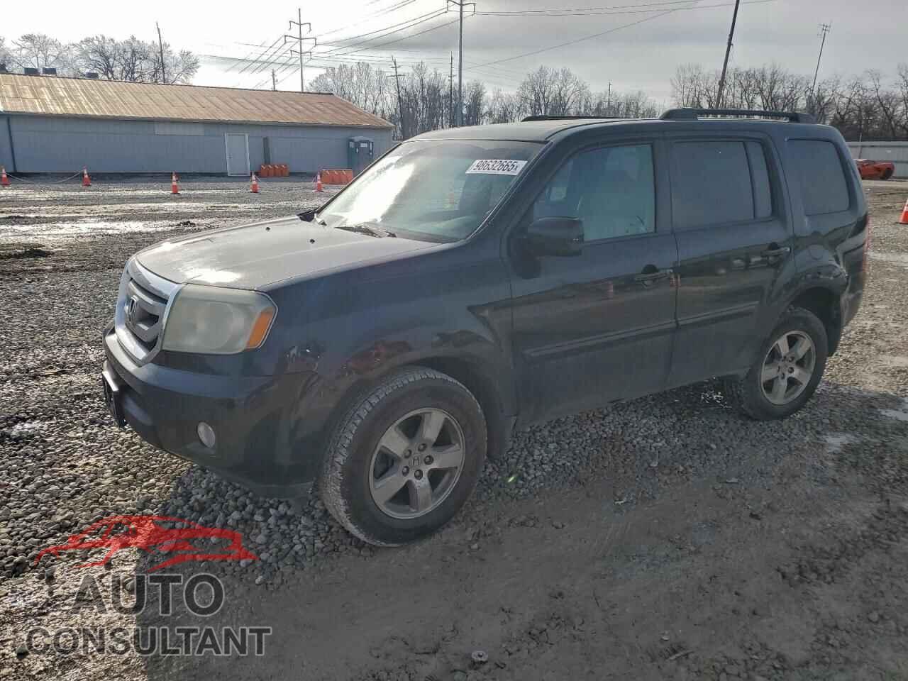 HONDA PILOT 2011 - 5FNYF4H71BB086305