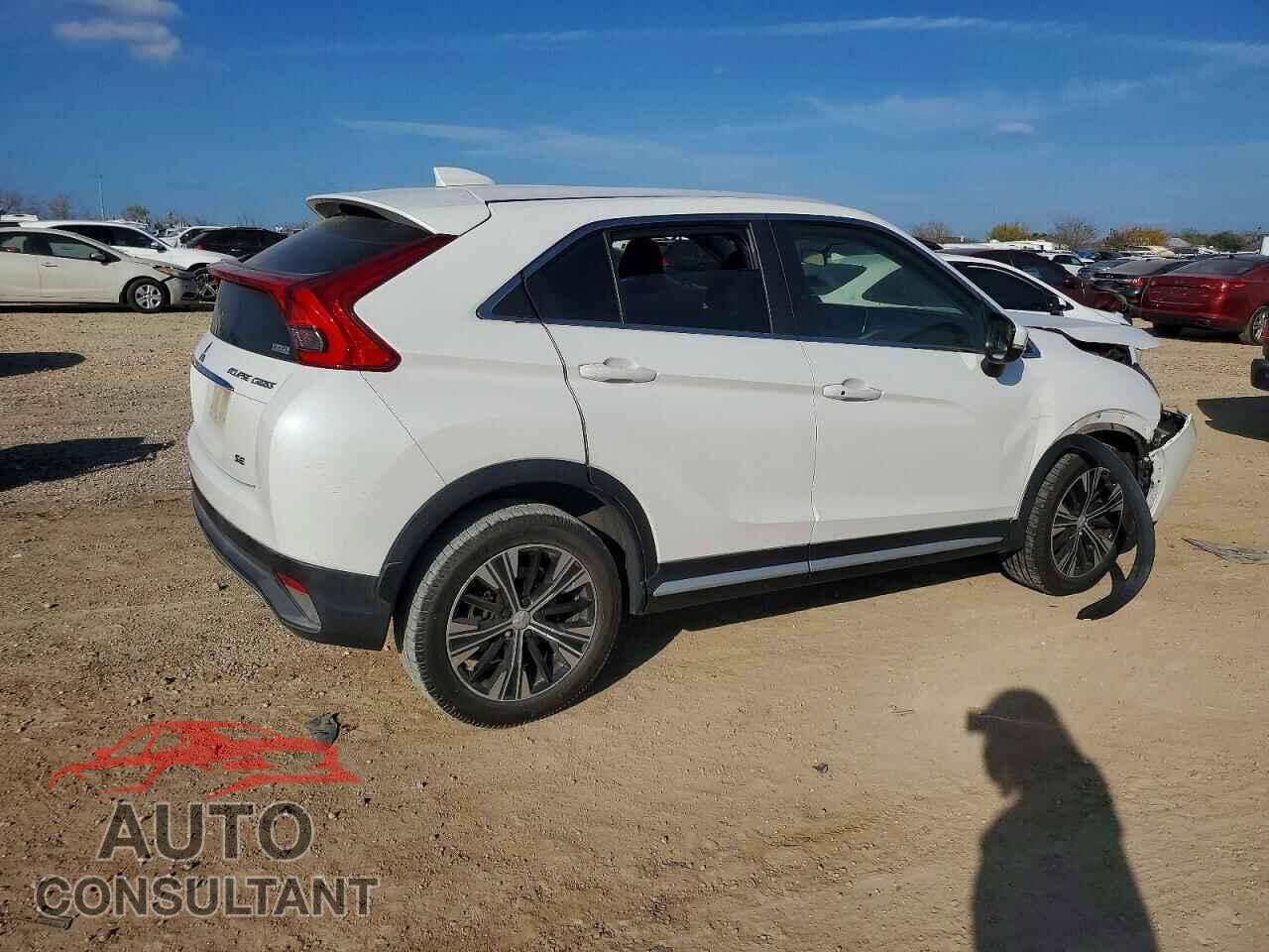 MITSUBISHI ECLIPSE 2018 - JA4AT5AA3JZ068476