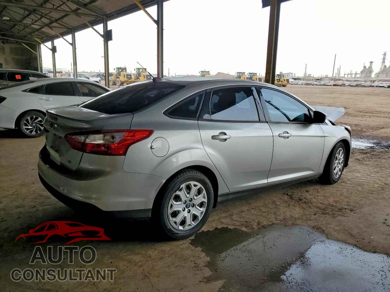FORD FOCUS 2012 - 1FAHP3F21CL217302