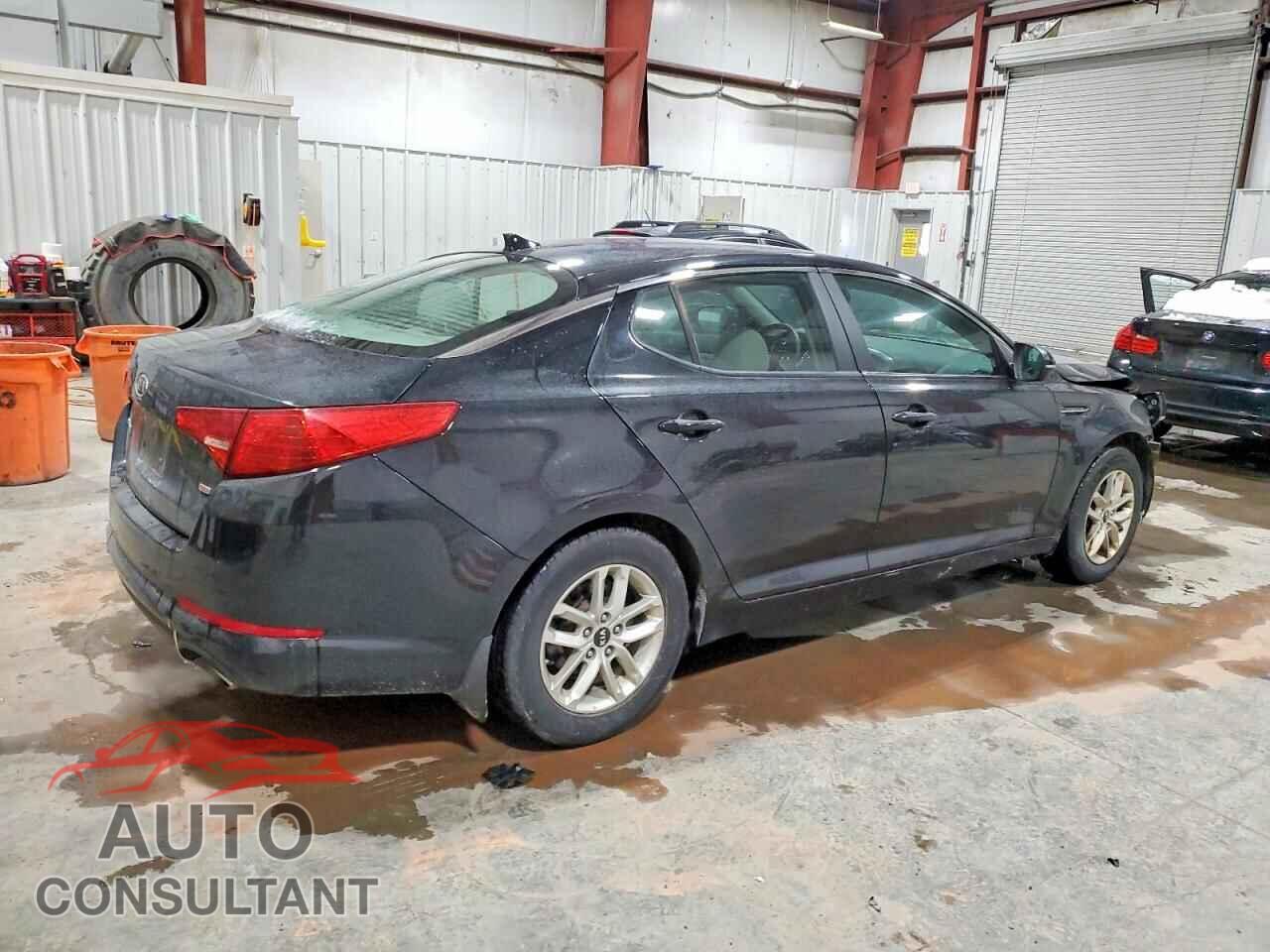 KIA OPTIMA 2011 - KNAGM4A72B5170093