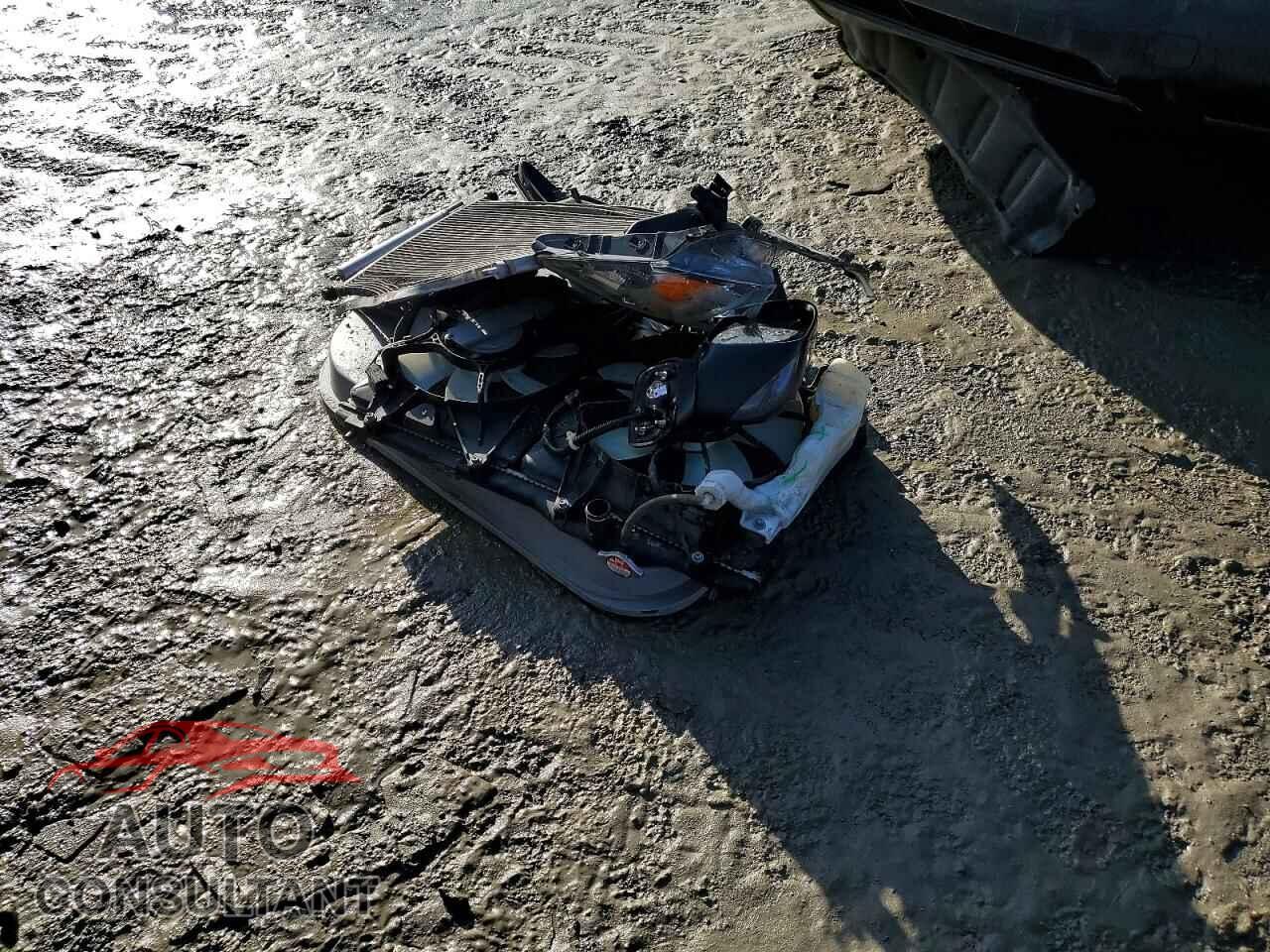 HONDA CIVIC 2014 - 2HGFB2F84EH558077