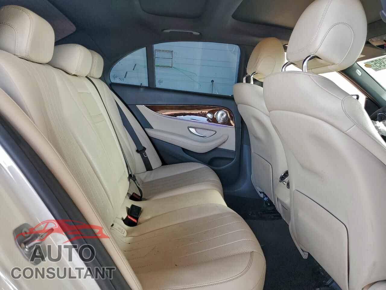MERCEDES-BENZ E-CLASS 2017 - WDDZF4KB6HA061117
