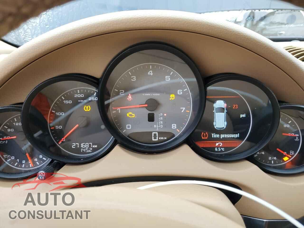 PORSCHE CAYENNE 2011 - WP1AB2A24BLA44660