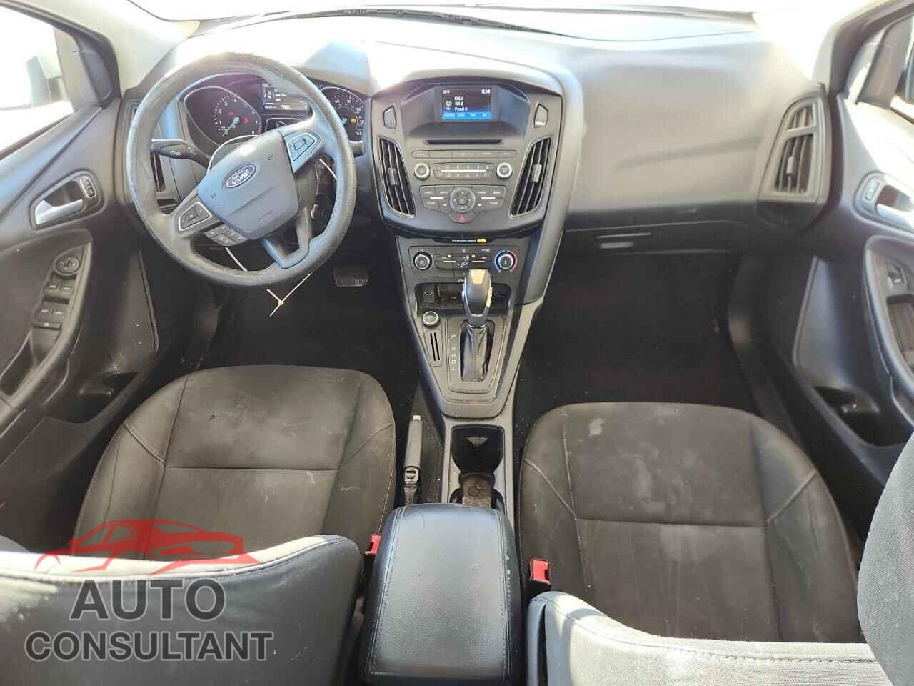 FORD FOCUS 2015 - 1FADP3F26FL263792