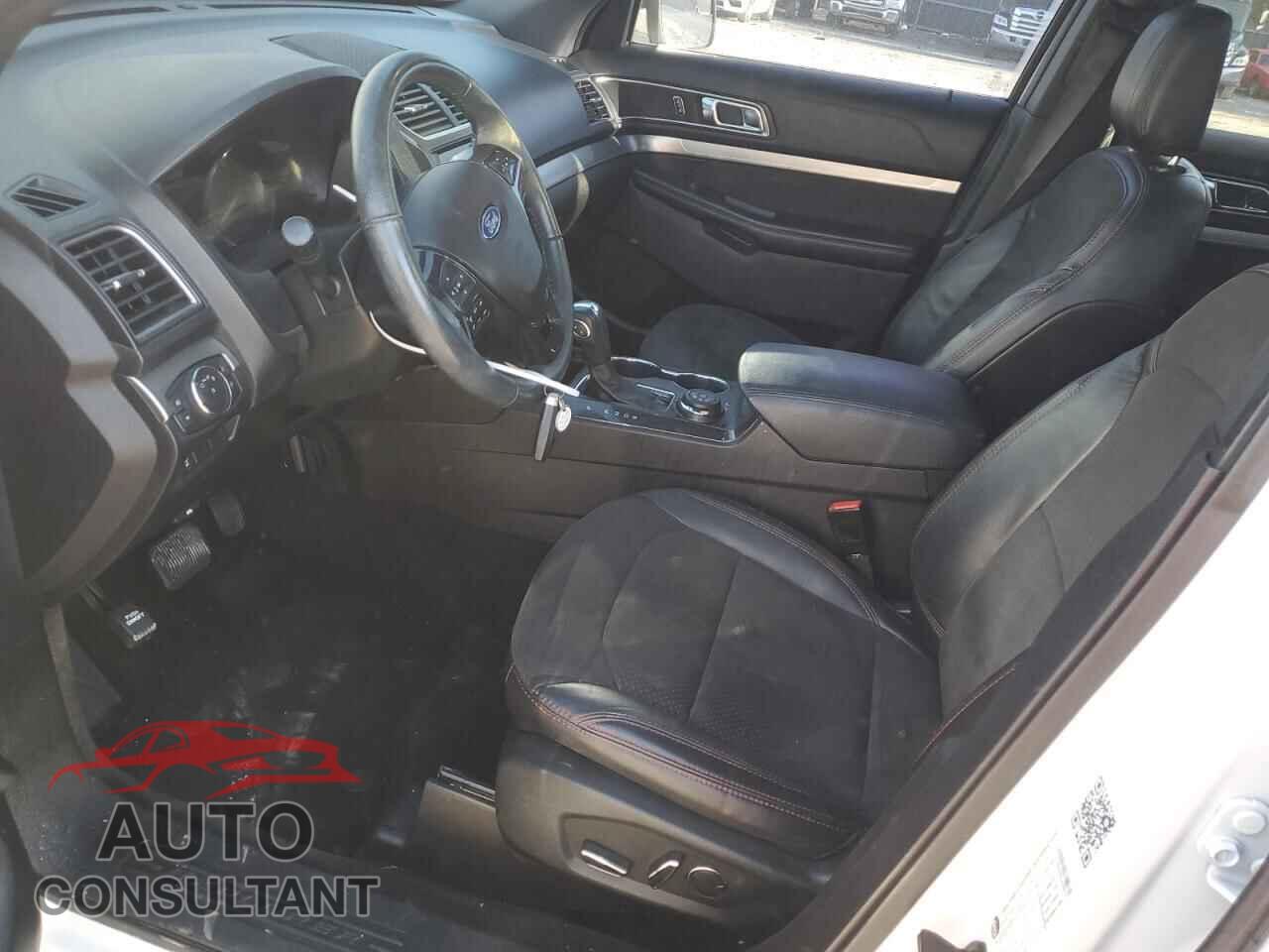 FORD EXPLORER 2018 - 1FM5K8D85JGB83172