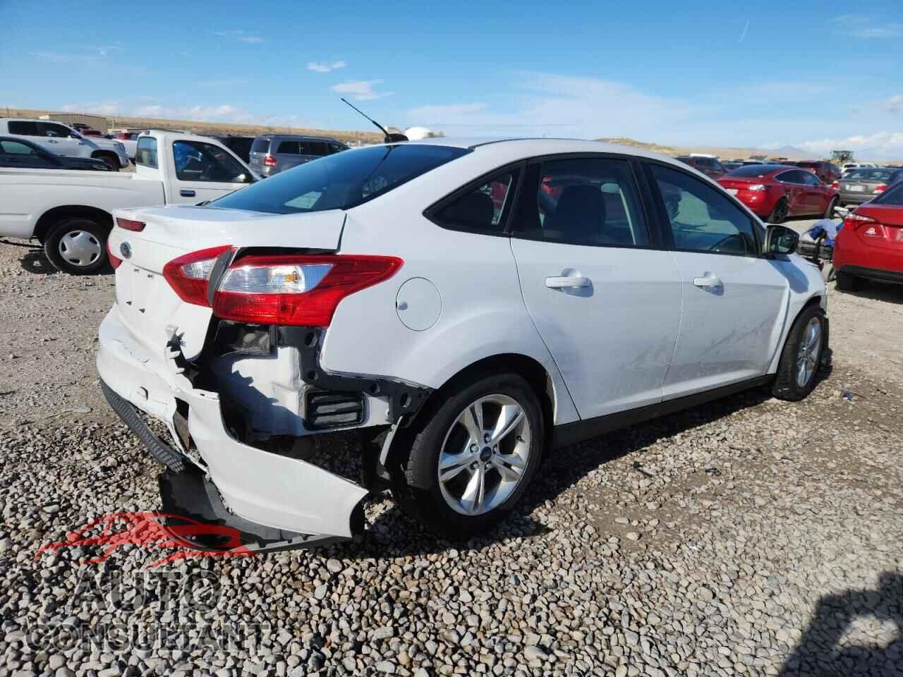 FORD FOCUS 2013 - 1FADP3F22DL337920
