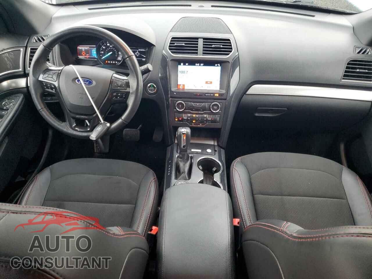 FORD EXPLORER 2018 - 1FM5K8D87JGB80306