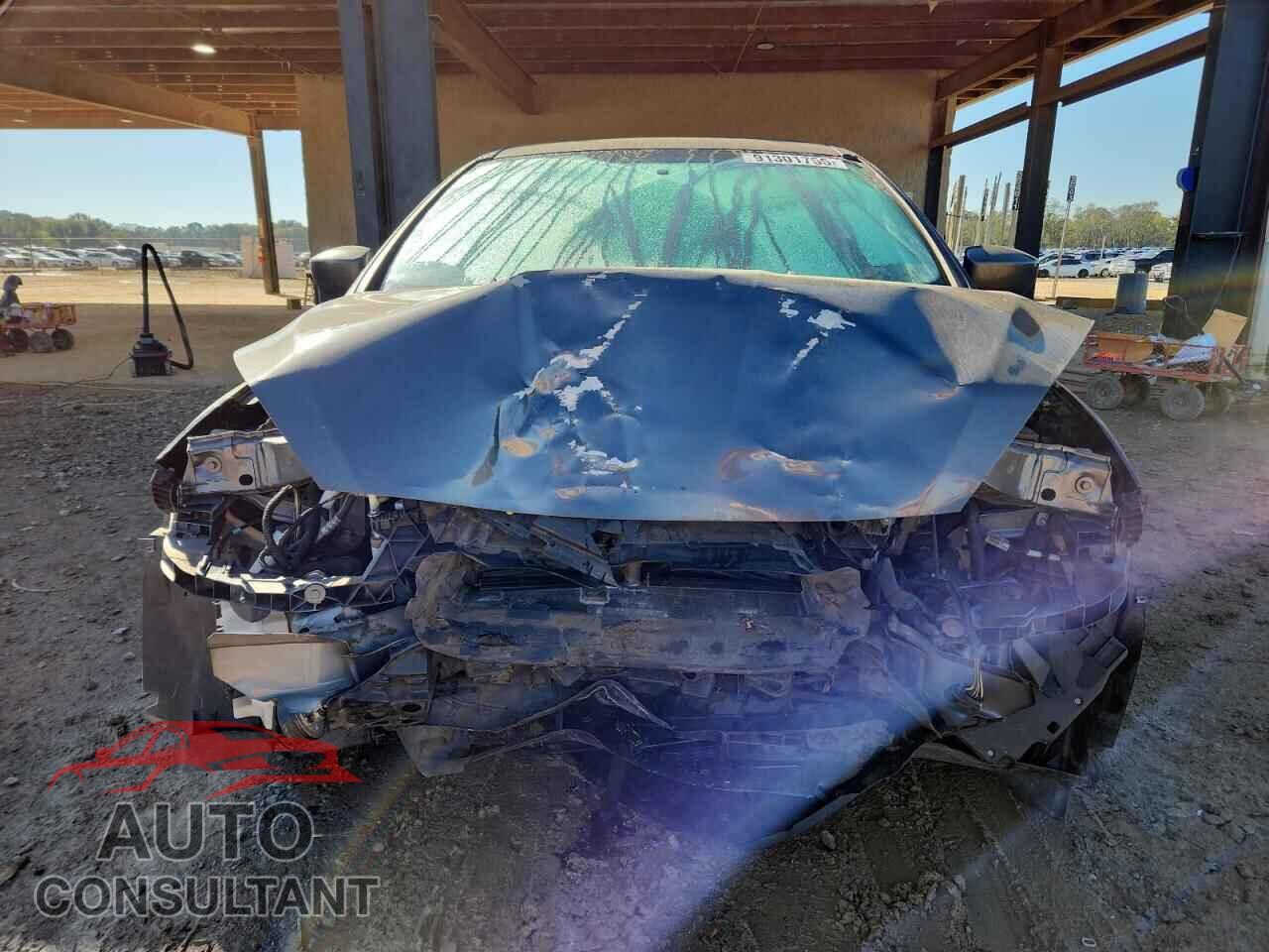 FORD FOCUS 2018 - 1FADP3F28JL255265