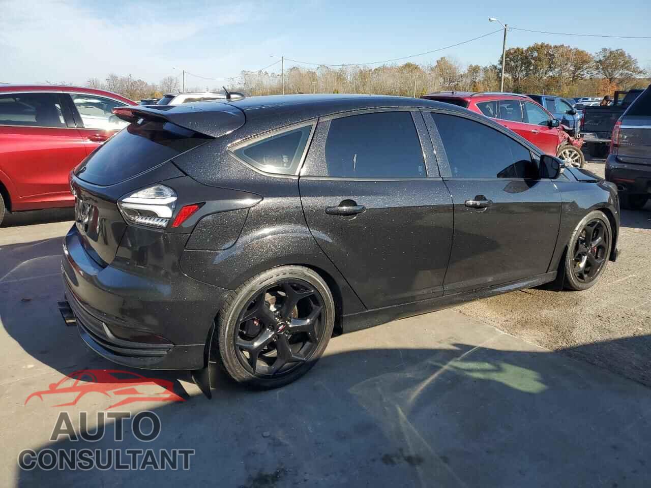 FORD FOCUS 2017 - 1FADP3L94HL306997