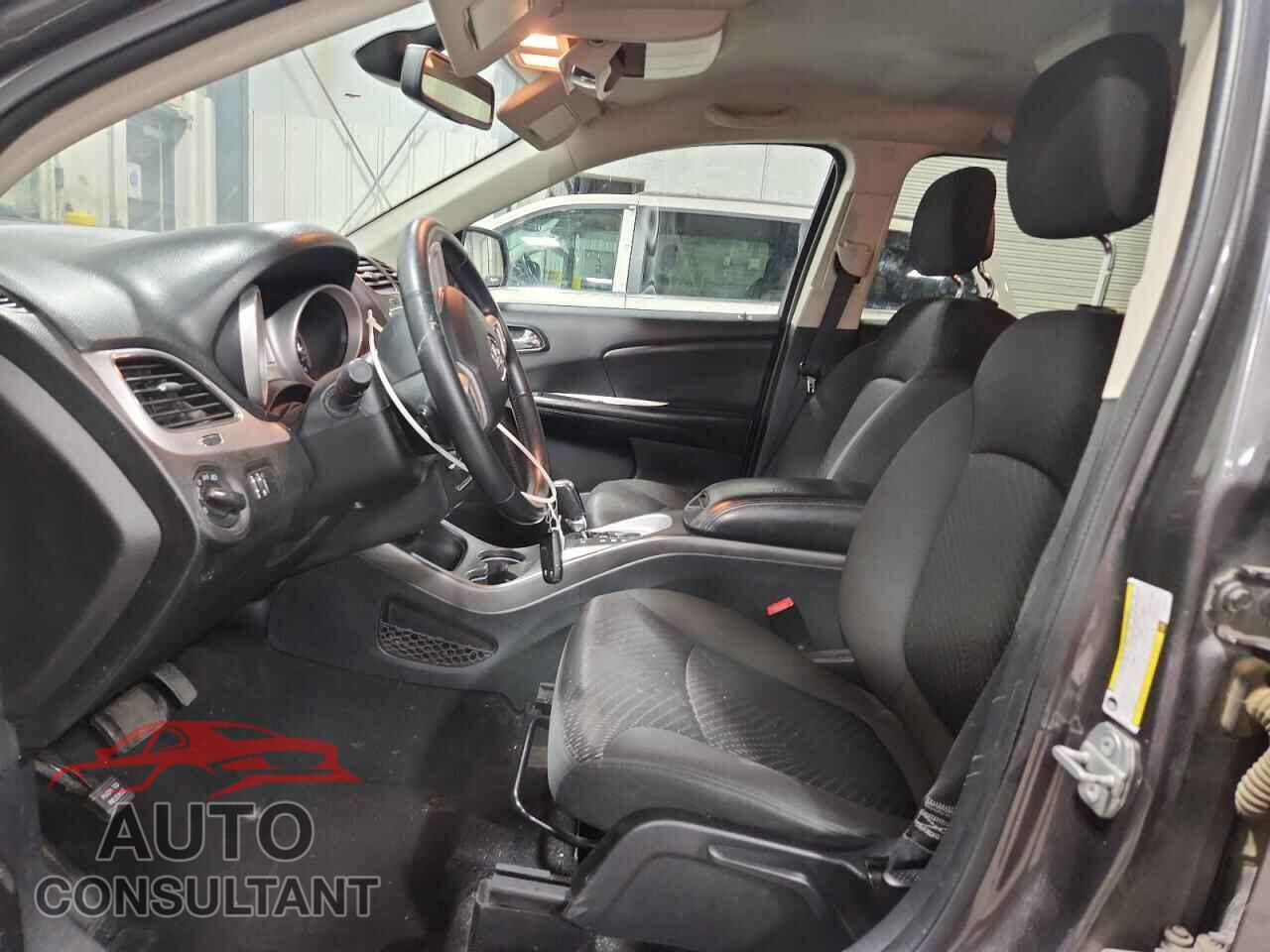 DODGE JOURNEY 2018 - 3C4PDCAB4JT527497