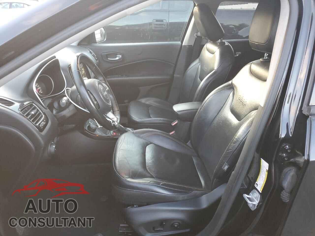 JEEP COMPASS 2018 - 3C4NJDCB3JT435512