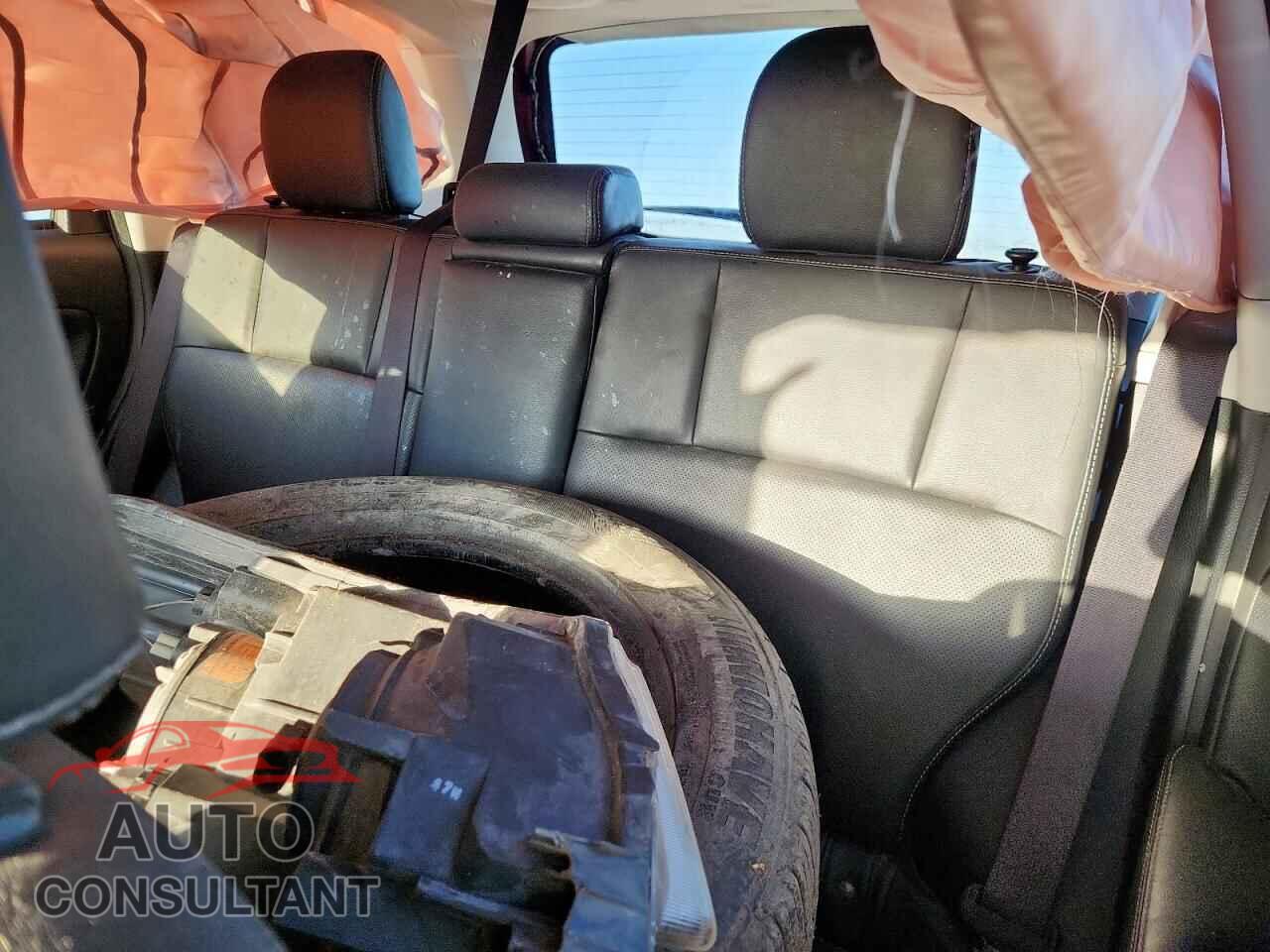 SUBARU FORESTER 2015 - JF2SJGWC2FH493692