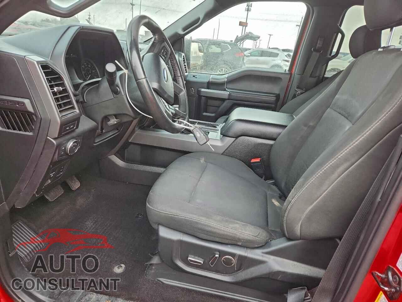 FORD F-150 2018 - 1FTEW1E52JKF04652