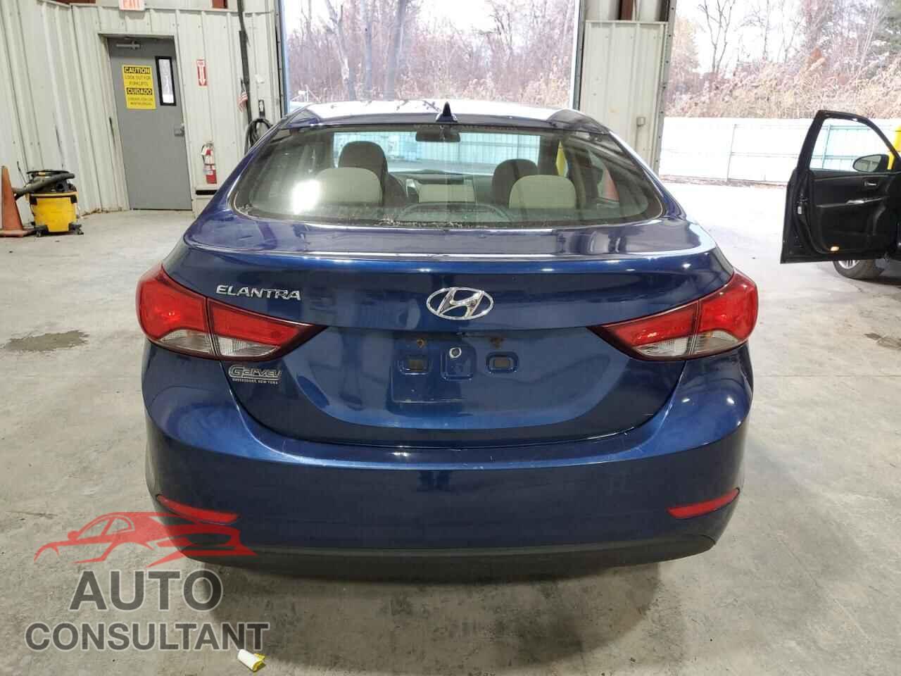 HYUNDAI ELANTRA 2015 - 5NPDH4AE4FH612824