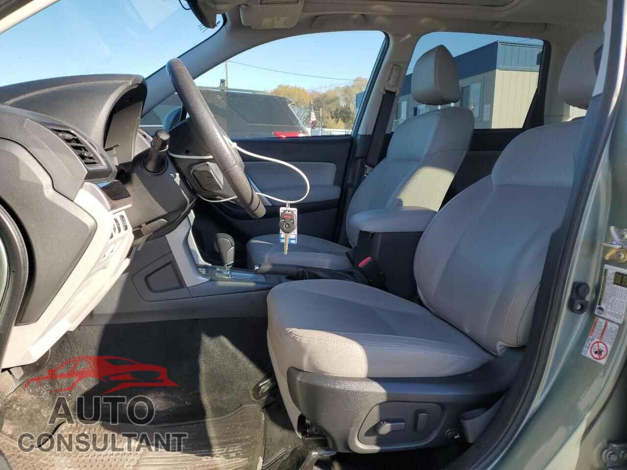 SUBARU FORESTER 2017 - JF2SJARC2HH562148