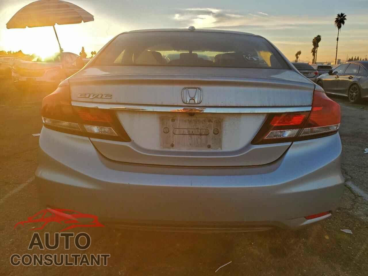 HONDA CIVIC 2013 - 19XFB2F94DE287863