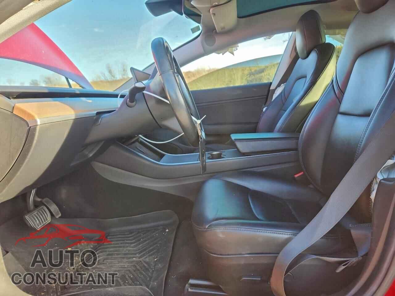 TESLA MODEL 3 2018 - 5YJ3E1EA1JF058126