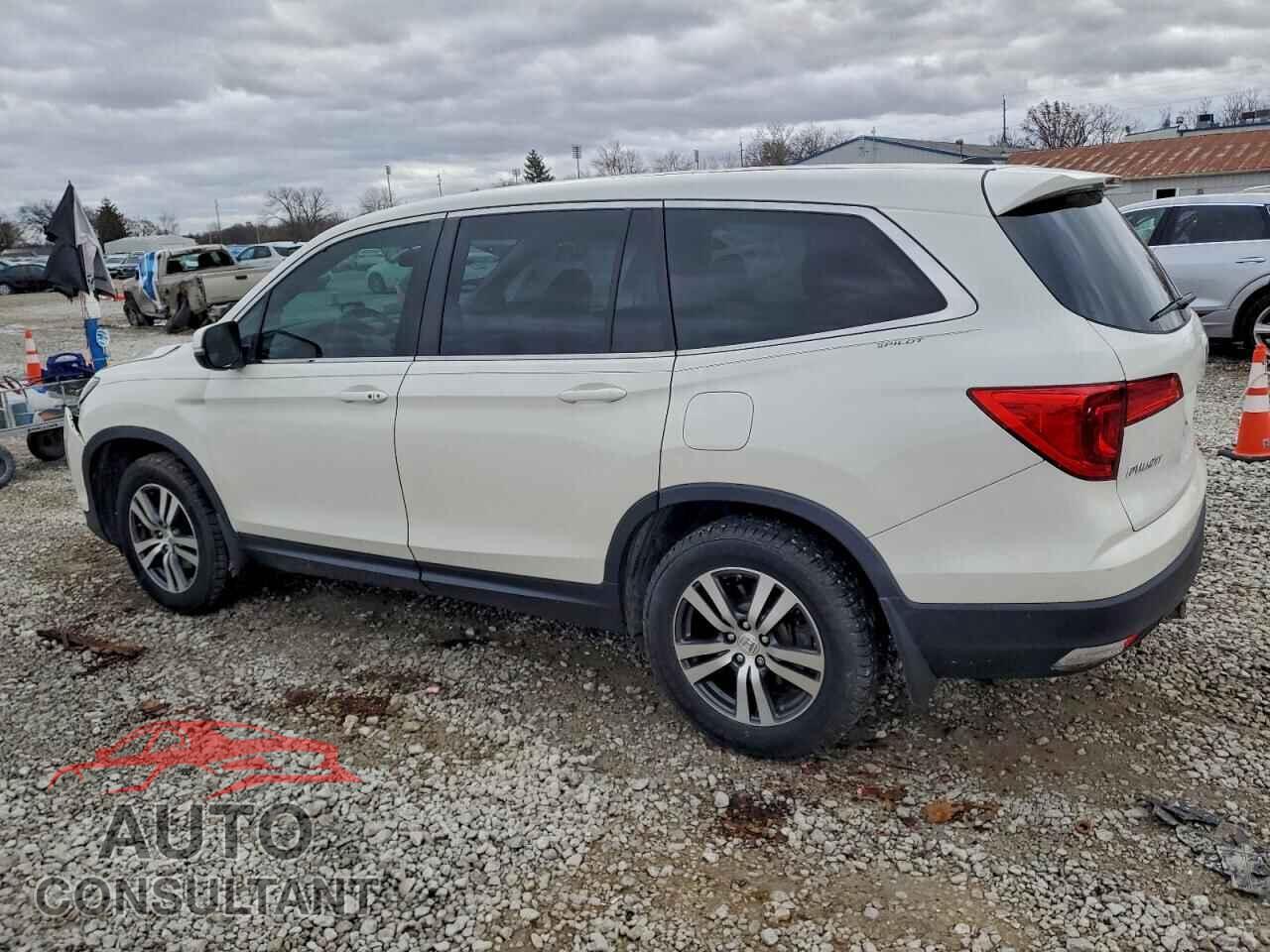 HONDA PILOT 2018 - 5FNYF6H37JB038203
