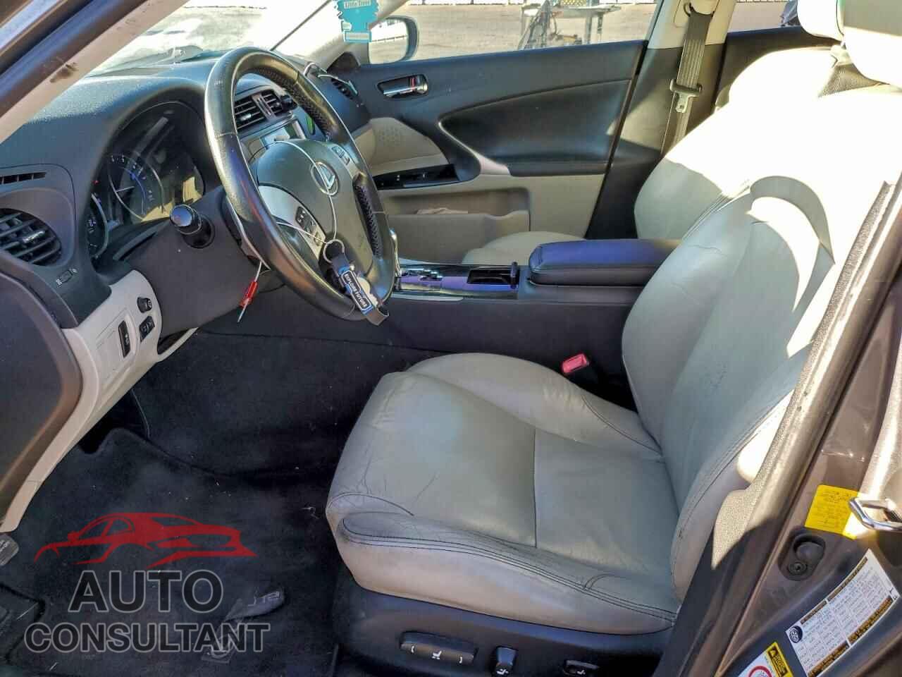 LEXUS IS 2013 - JTHBF5C20D5191654
