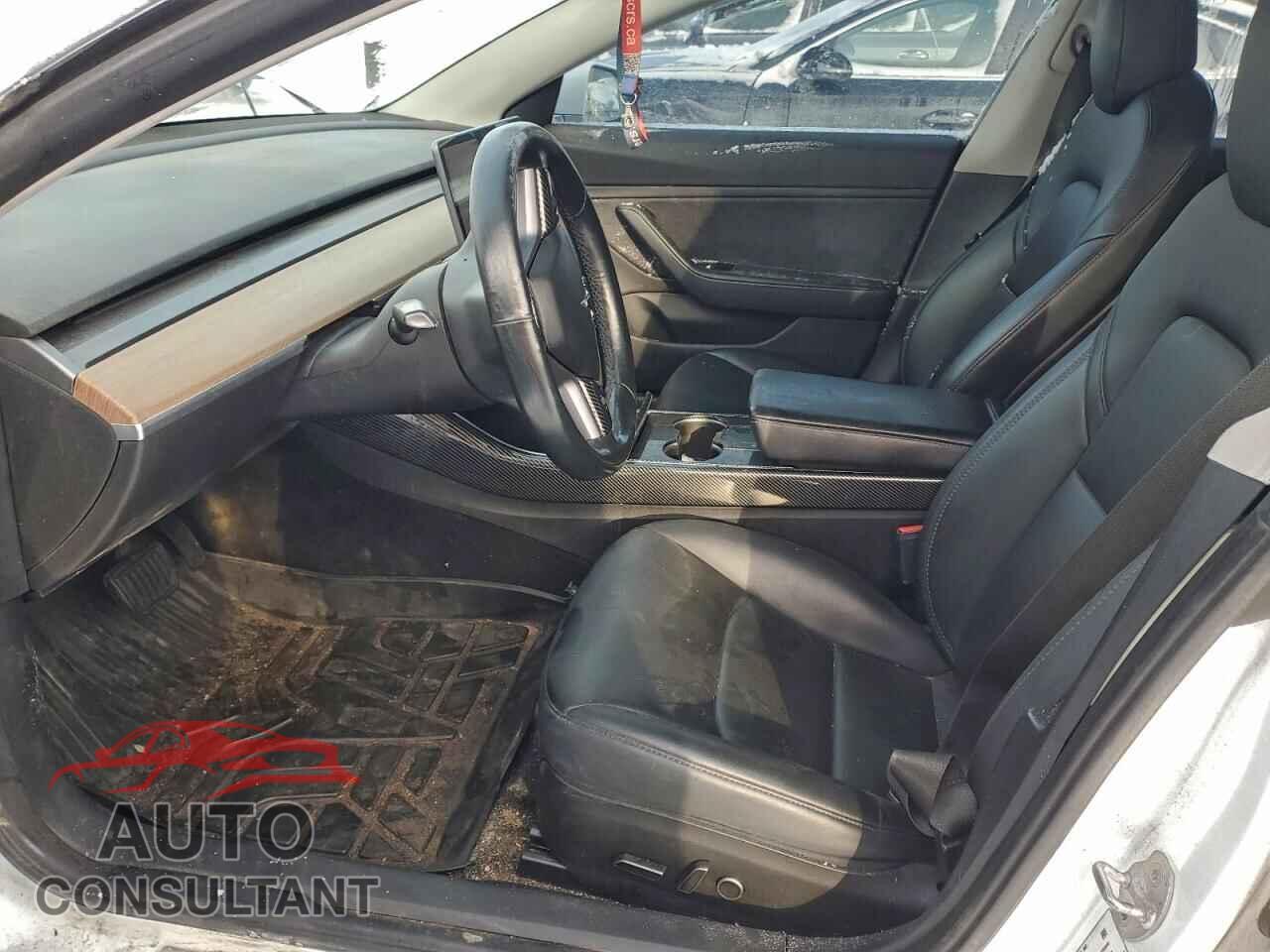 TESLA MODEL 3 2018 - 5YJ3E1EA3JF027315