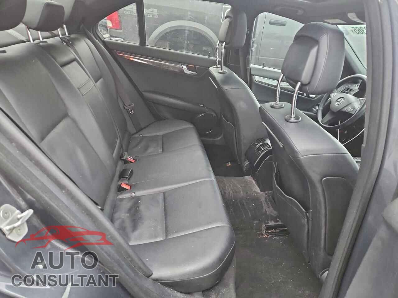 MERCEDES-BENZ C-CLASS 2011 - WDDGF8BB2BF538702