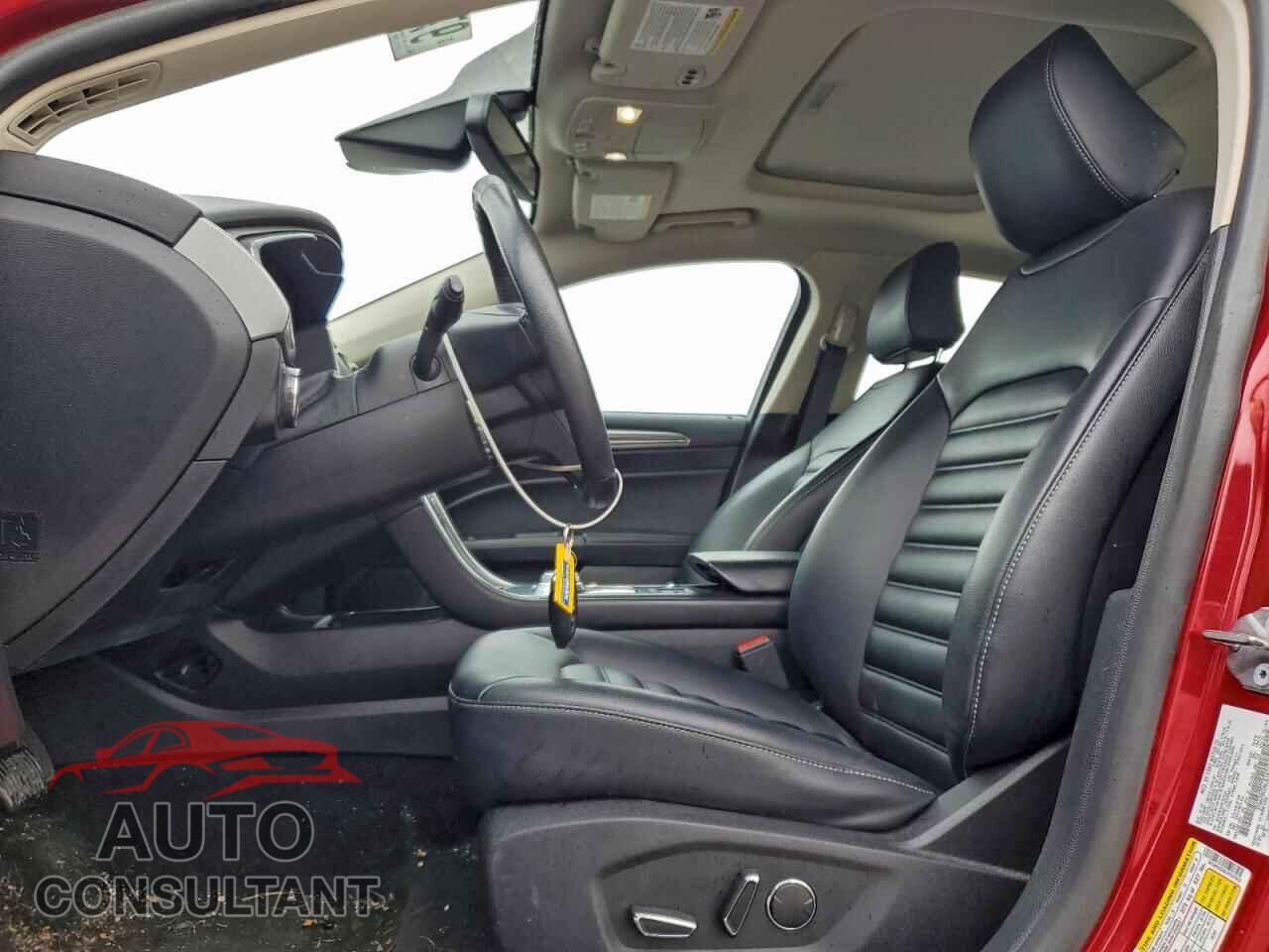 FORD FUSION 2020 - 3FA6P0CD6LR187632