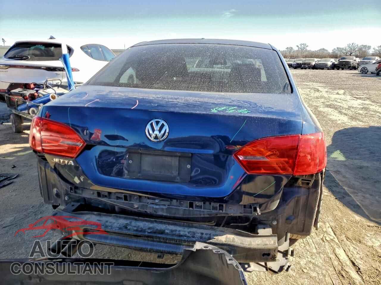 VOLKSWAGEN JETTA 2013 - 3VW2K7AJXDM450421