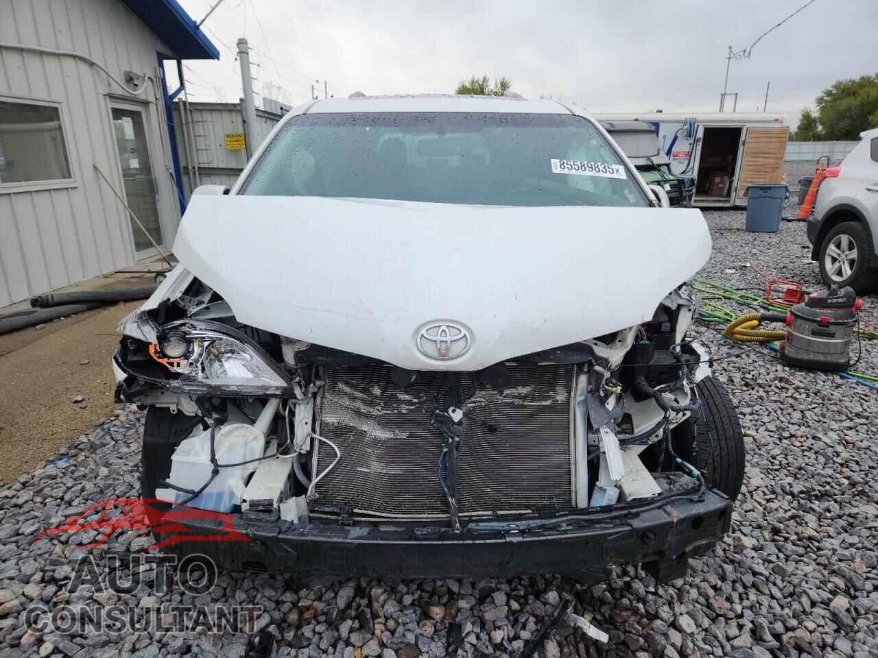 TOYOTA All Models 2015 - 5TDYK3DC3FS634959