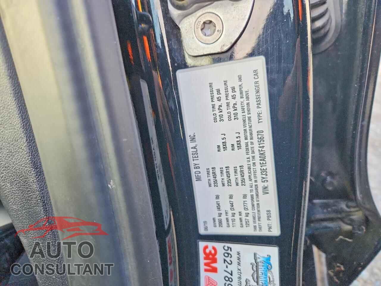 TESLA MODEL 3 2019 - 5YJ3E1EA0KF415670