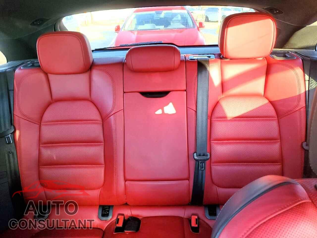 PORSCHE MACAN 2016 - WP1AF2A59GLB95273
