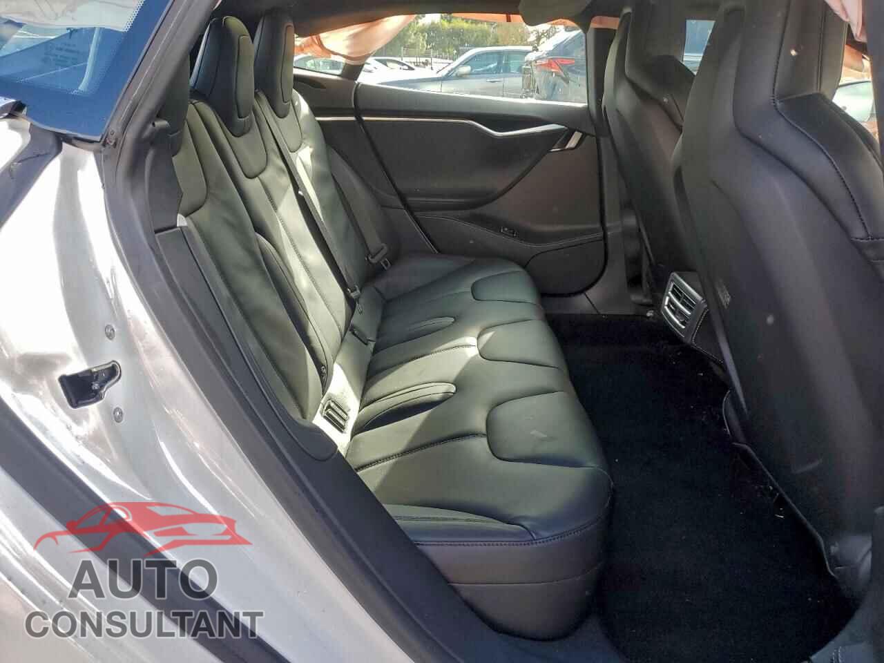 TESLA MODEL S 2016 - 5YJSA1E28GF134921
