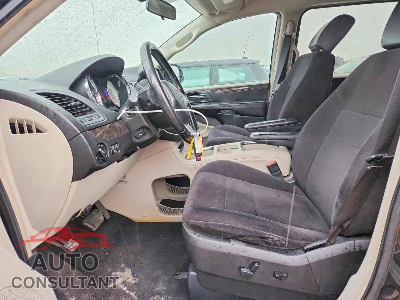 DODGE CARAVAN 2011 - 2D4RN5DG7BR647861