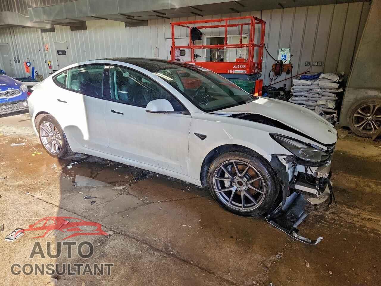 TESLA MODEL 3 2022 - 5YJ3E1EA5NF371296
