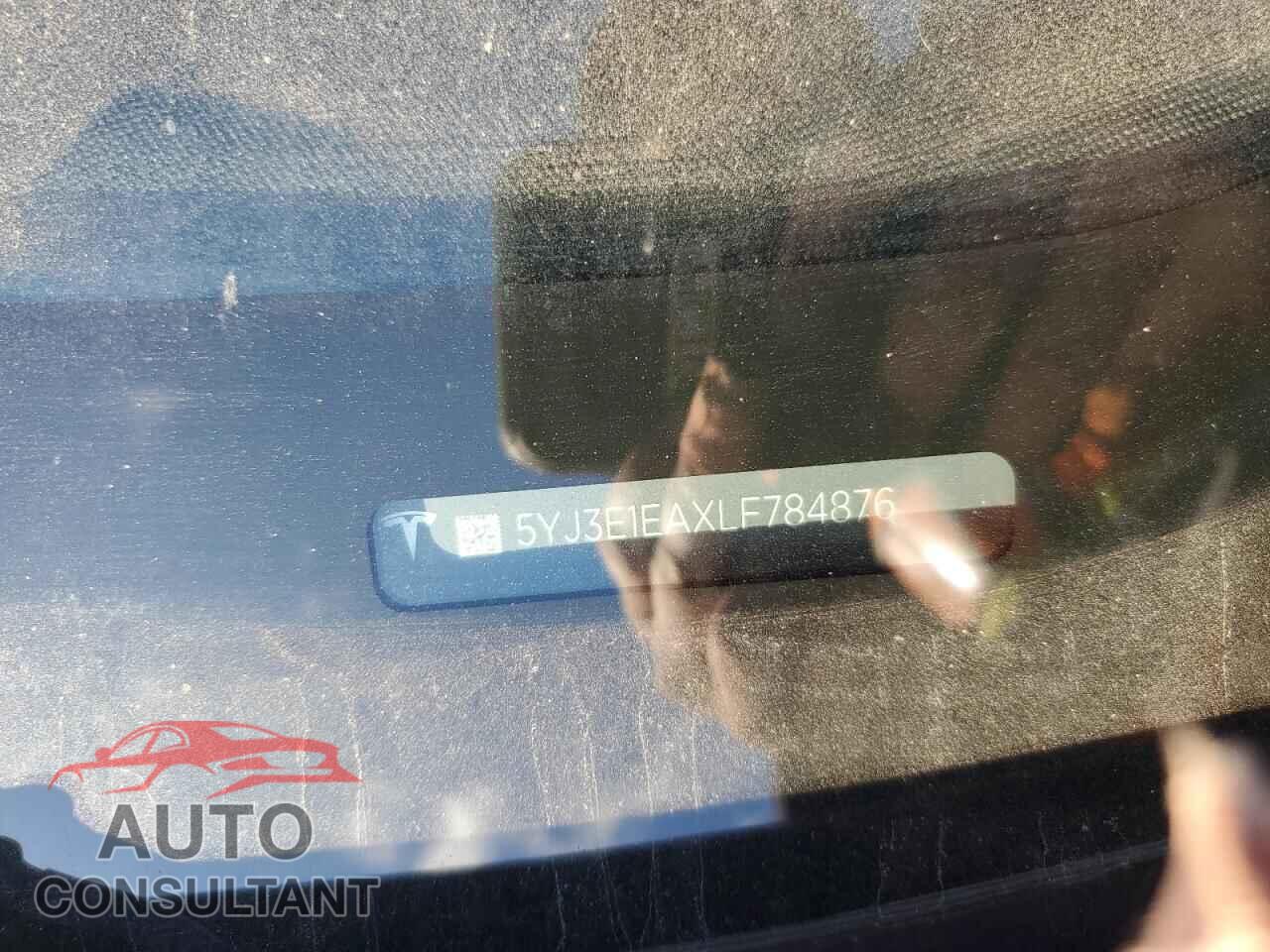 TESLA MODEL 3 2020 - 5YJ3E1EAXLF784876