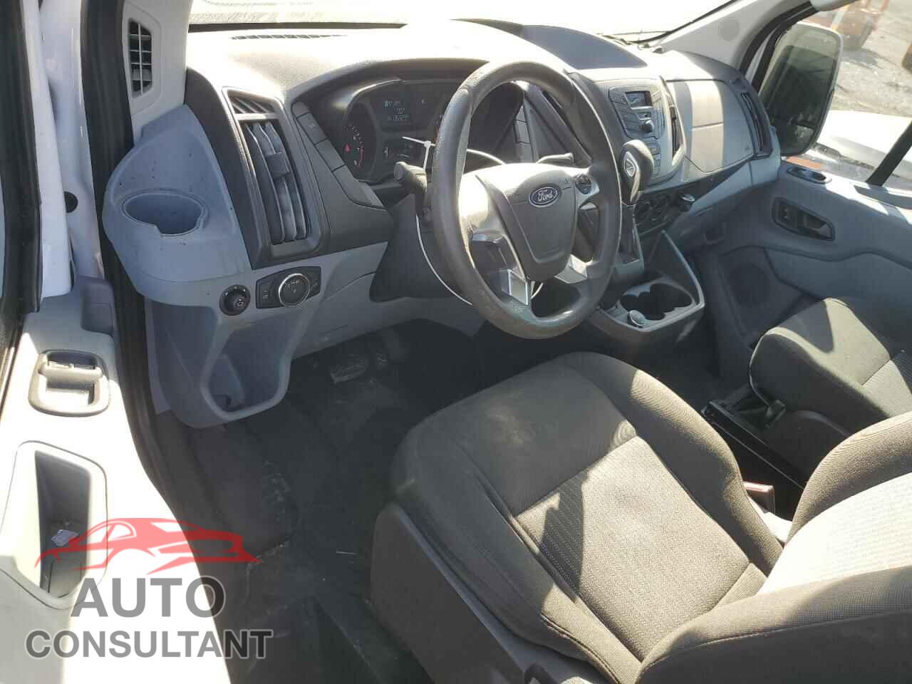 FORD TRANSIT 2019 - 1FTYR2CM0KKB17930