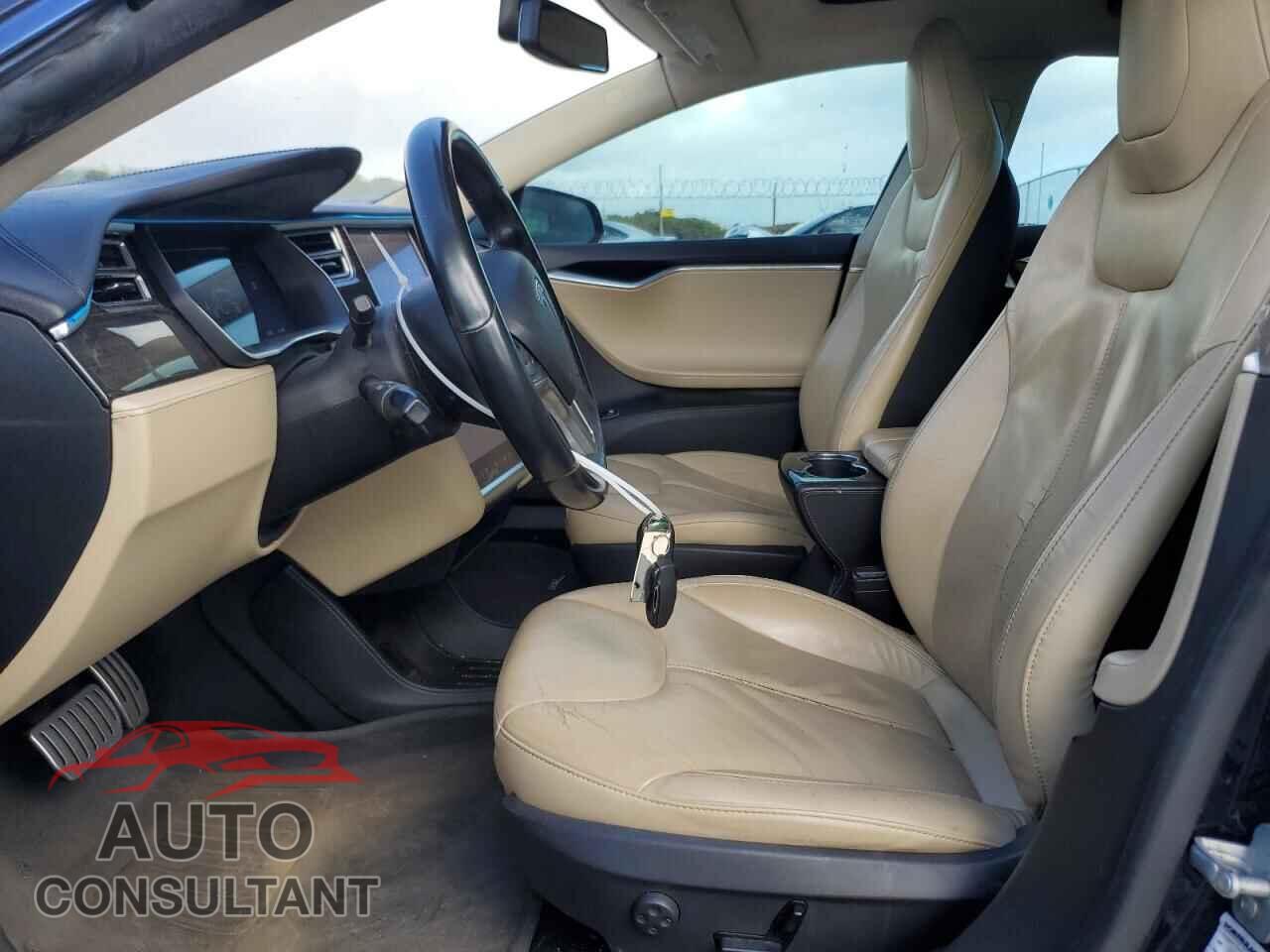 TESLA MODEL S 2014 - 5YJSA1H11EFP48094
