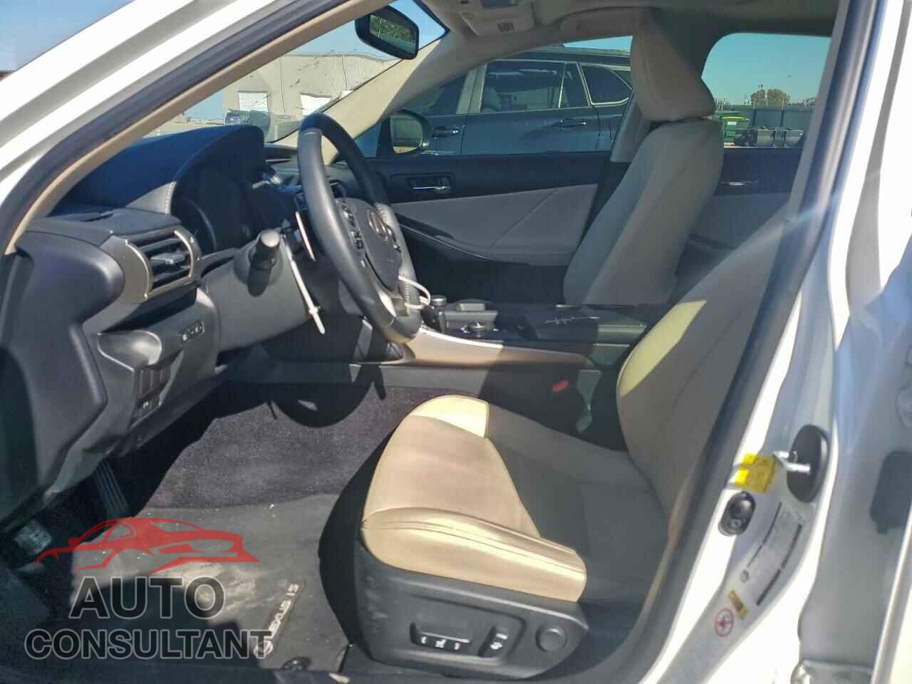 LEXUS IS 2014 - JTHBF1D29E5036903