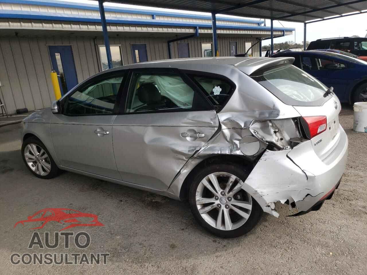 KIA FORTE 2012 - KNAFW5A39C5490912