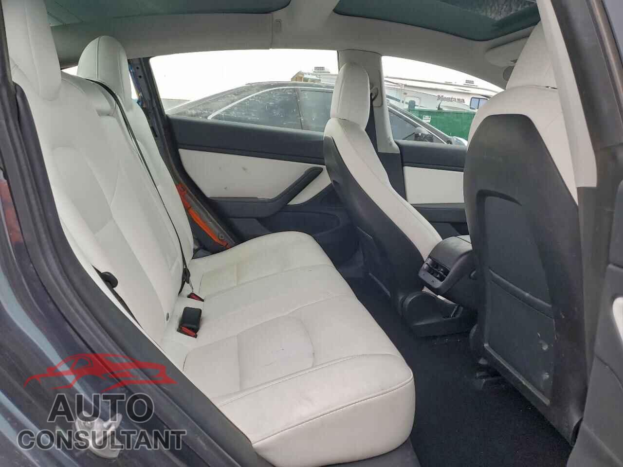 TESLA MODEL 3 2020 - 5YJ3E1EB4LF639082