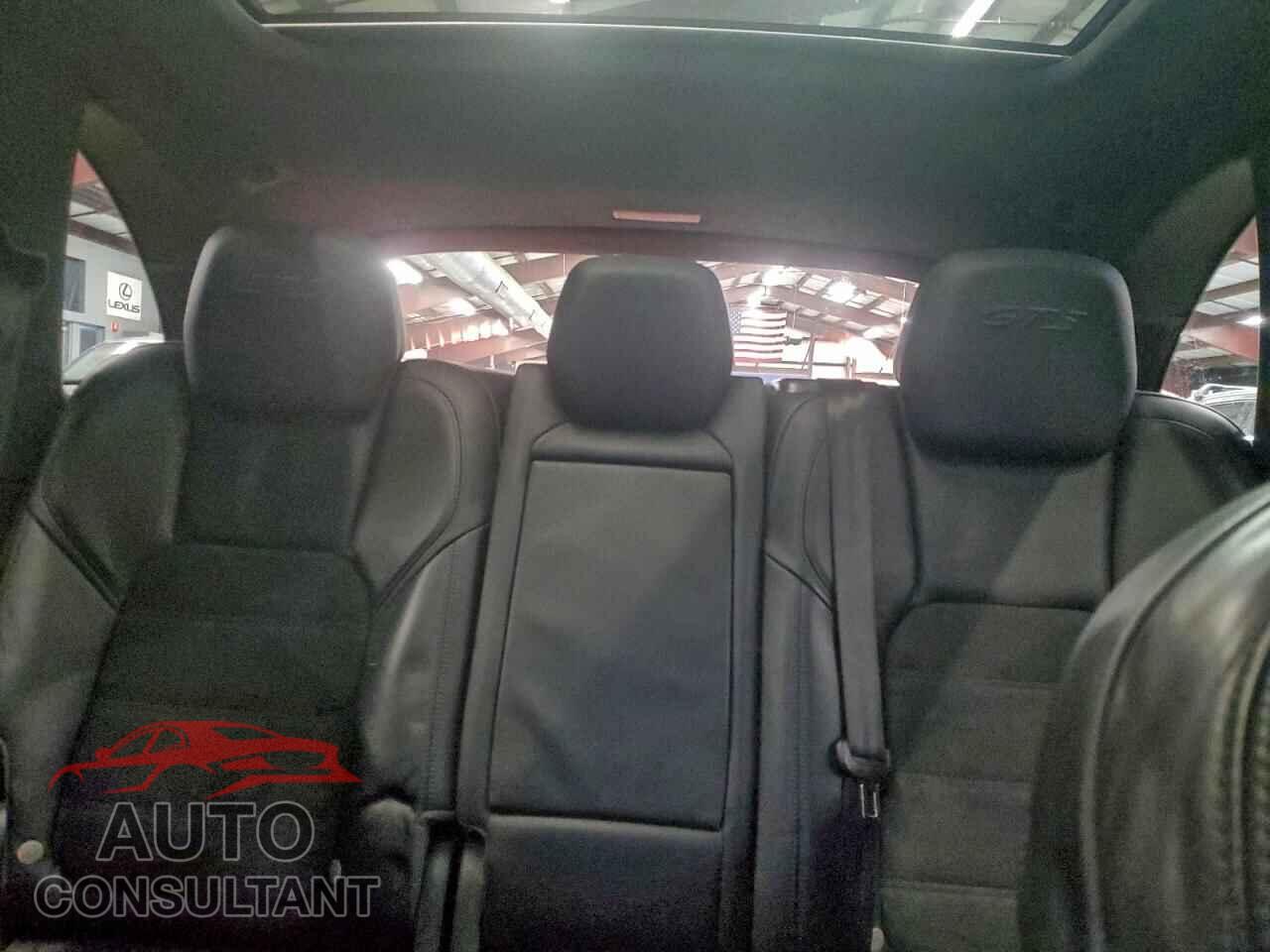 PORSCHE CAYENNE 2016 - WP1AD2A20GLA76040