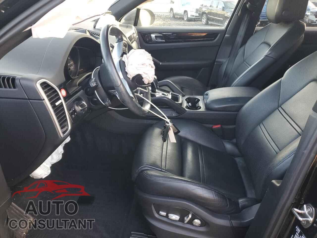 PORSCHE CAYENNE 2020 - WP1AA2AY3LDA04458