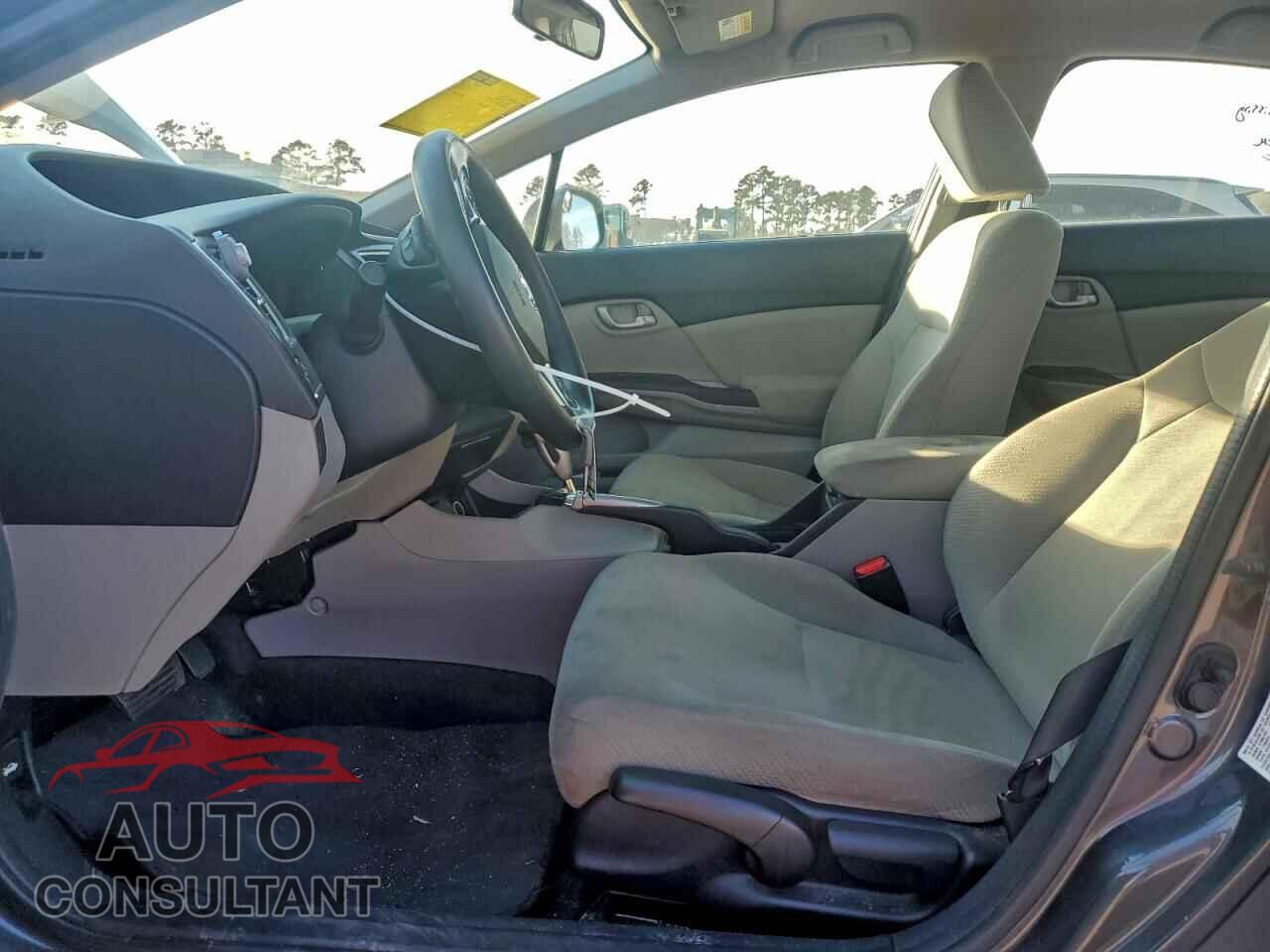 HONDA CIVIC 2013 - 2HGFB2F58DH560175