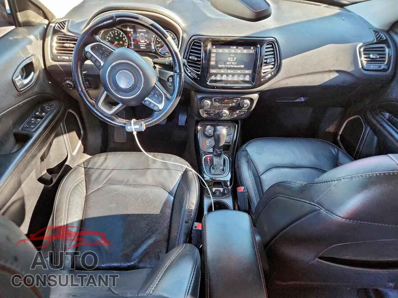 JEEP COMPASS 2021 - 3C4NJDCB4MT583592