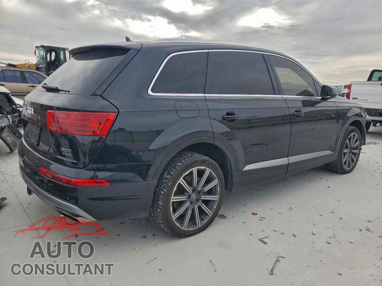AUDI Q7 2017 - WA1LAAF73HD004756